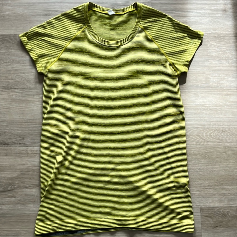 Lululemon Swiftly Tech Tee